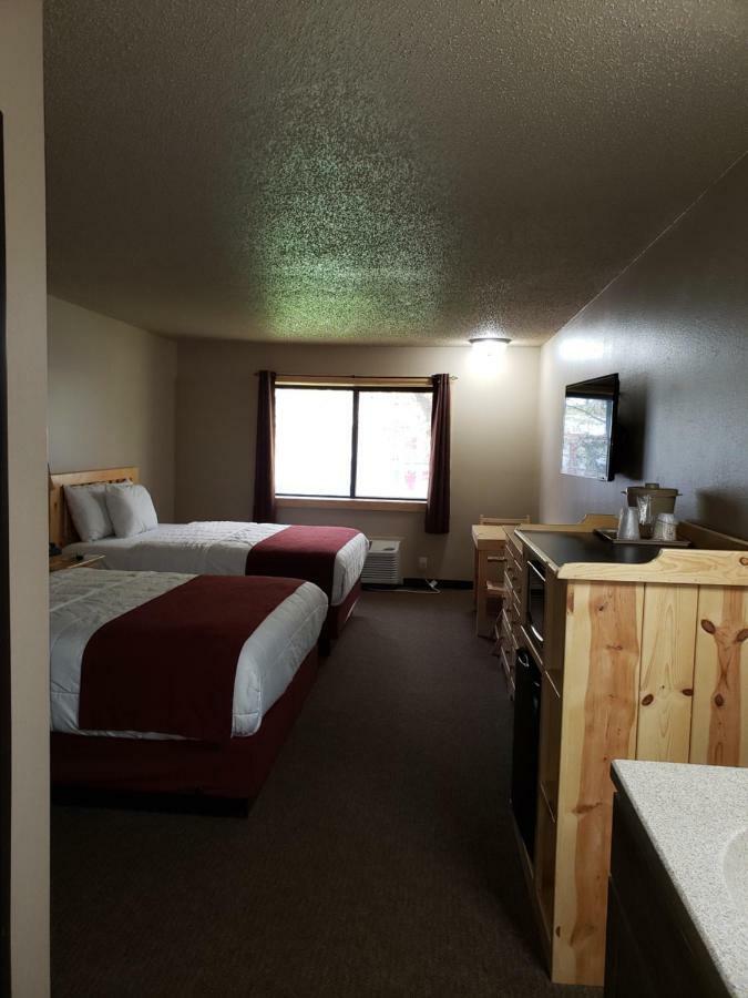 Woodside Dells Hotel & Suites Wisconsin Dells Exterior foto