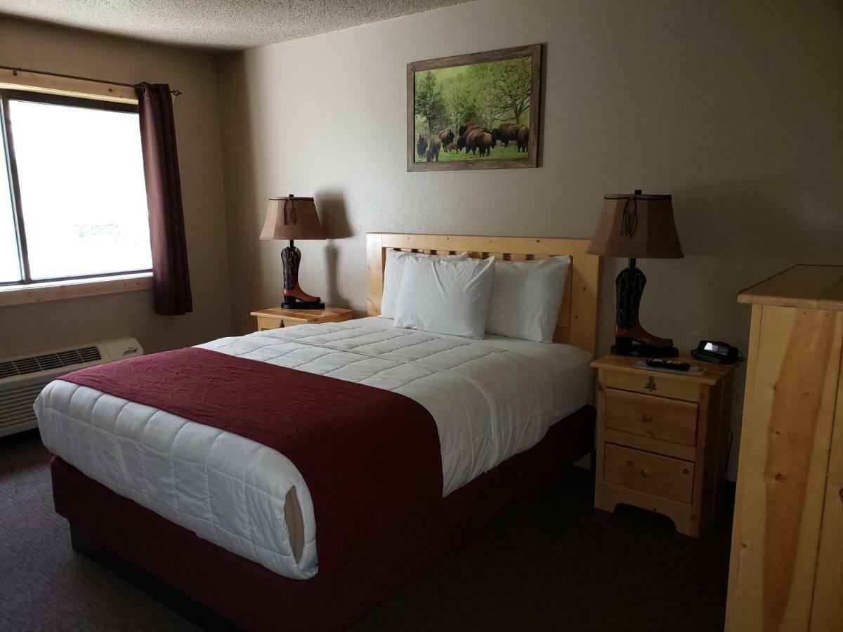 Woodside Dells Hotel & Suites Wisconsin Dells Exterior foto