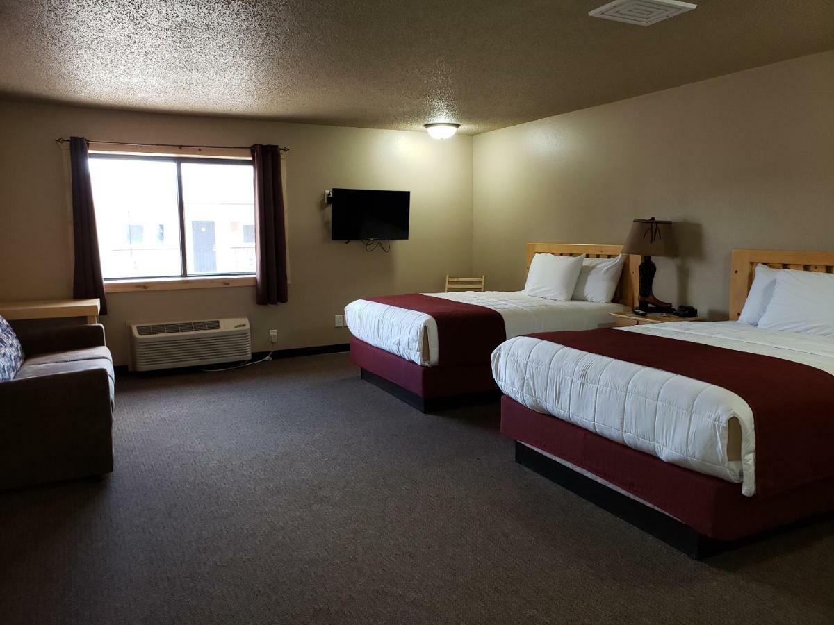 Woodside Dells Hotel & Suites Wisconsin Dells Exterior foto